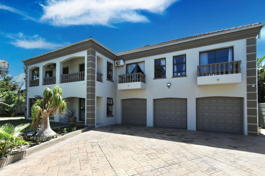 6 Bedroom Property for Sale in Sunset Beach Western Cape